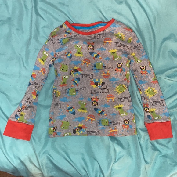 Matching pyjama set - Picture 2 of 3